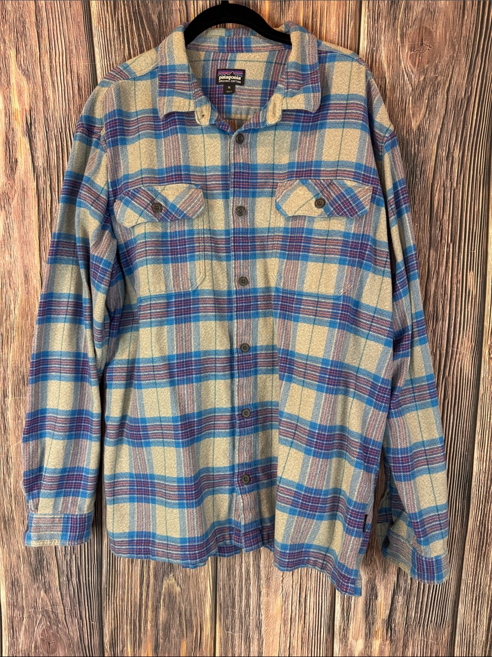 Patagonia Men’s Fjord Flannel Button Down
